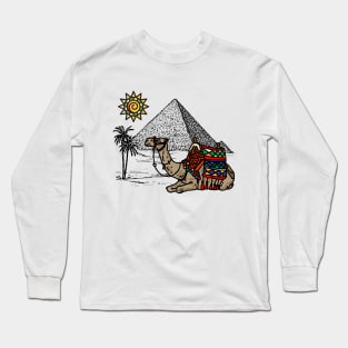 Camel and the pyramids Long Sleeve T-Shirt